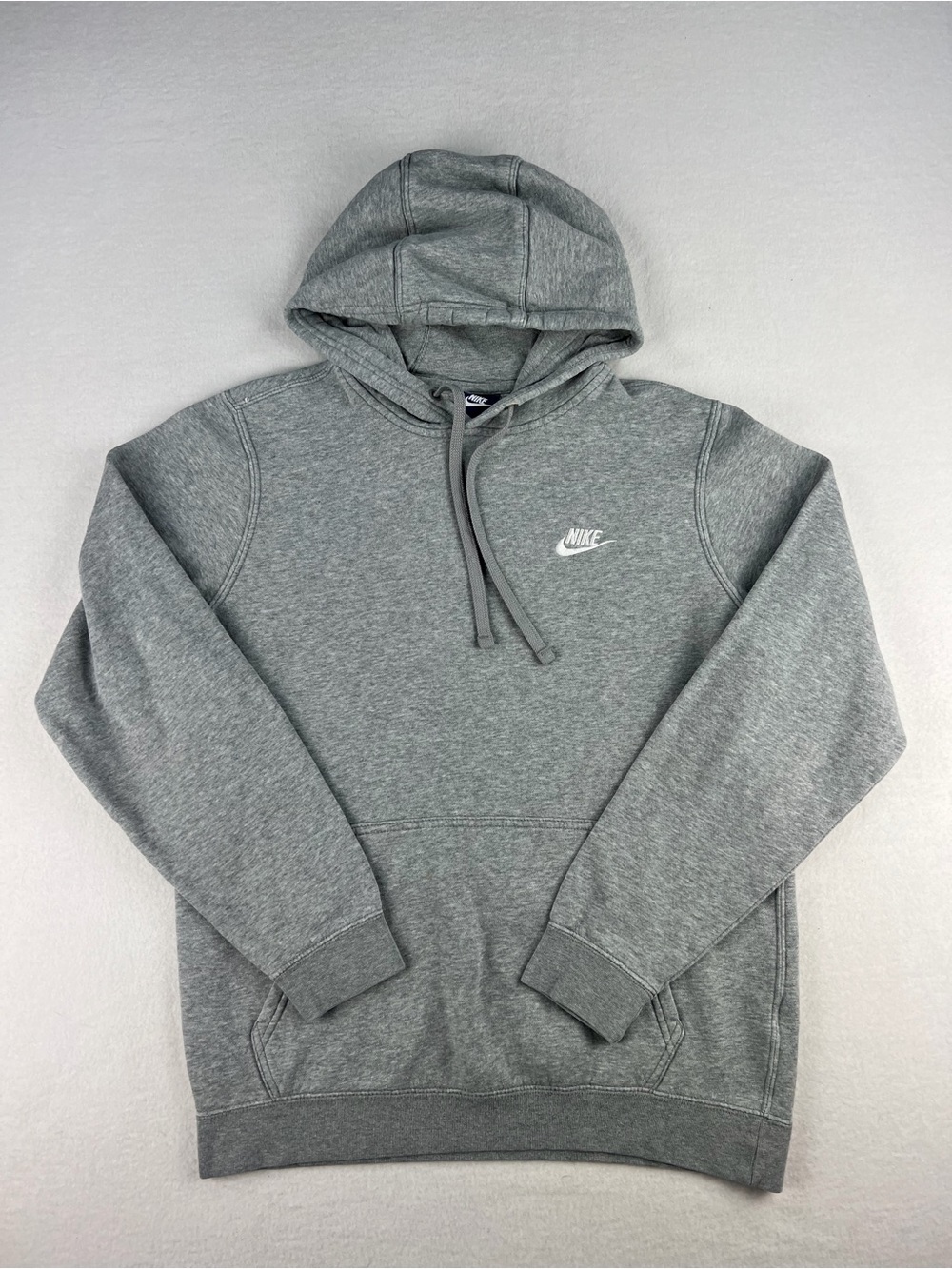 Nike Club Sportswear Mens Heather Grey  Fleece Pullover Hoodie White Logo Size M